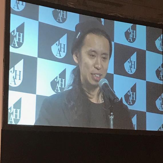JAPAN HAIRDRESSER OF THE YEAR 【グランプリ】<br />
神谷 翼(SCREEN)