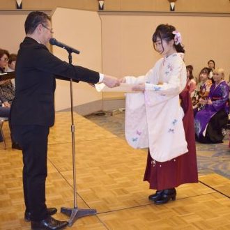 第131回卒業証書授与式 ヘアラルト阪神理容美容専門学校 卒業式 美容界ニュース トピックス 美容師のためのwebマガジン Meme Mag ミームマグ 第131回卒業証書授与式 ヘアラルト阪神理容美容専門学校 卒業式 美容界ニュース トピックス 美容師のためのwebマガジン Meme Mag ミームマグ